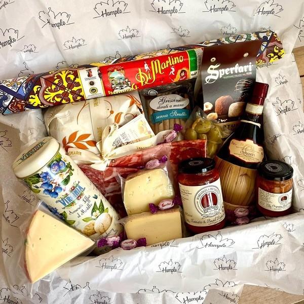 Classic Italian Christmas Hampers Italian food hampers from Hample