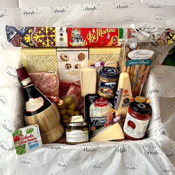 £125 hamper example